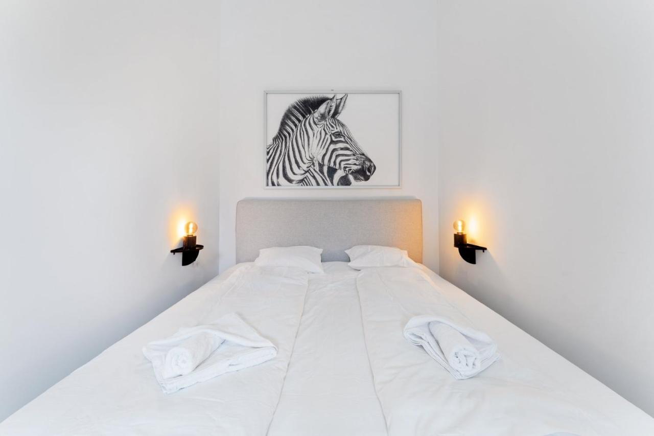Center Wien Designer Central Modern Apartment Bagian luar foto