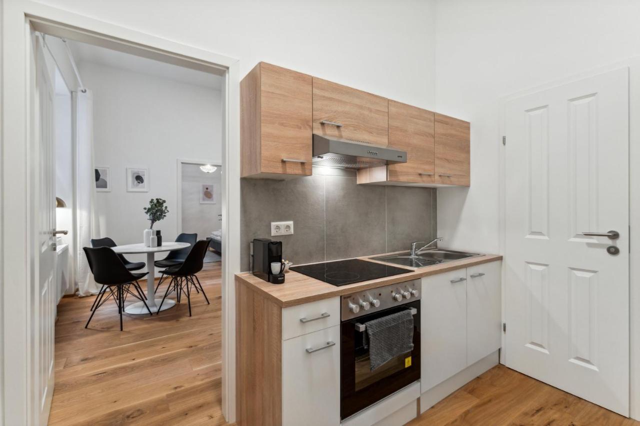 Center Wien Designer Central Modern Apartment Bagian luar foto