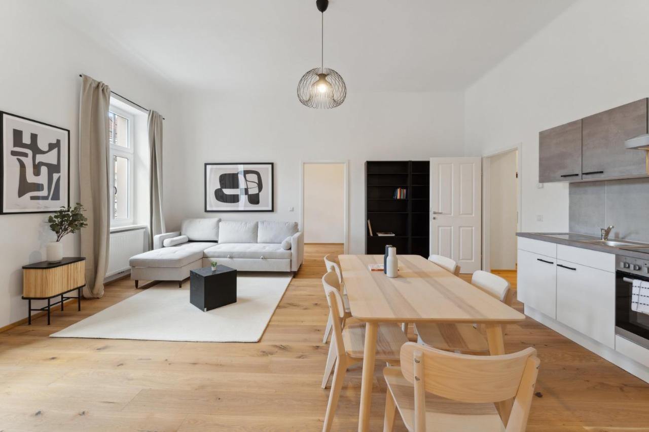 Center Wien Designer Central Modern Apartment Bagian luar foto